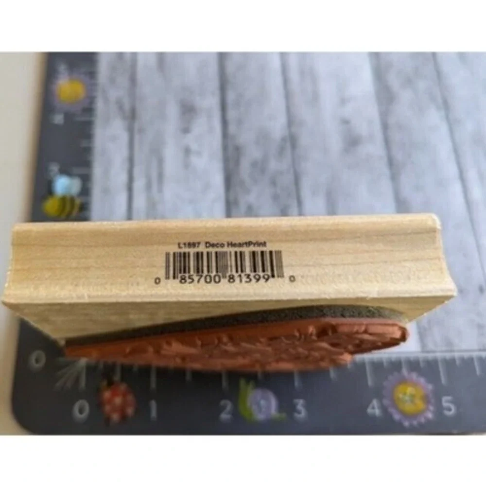 Hero Arts Deco Heart Print L1897 Leaves Rubber Stamp Wood #C2